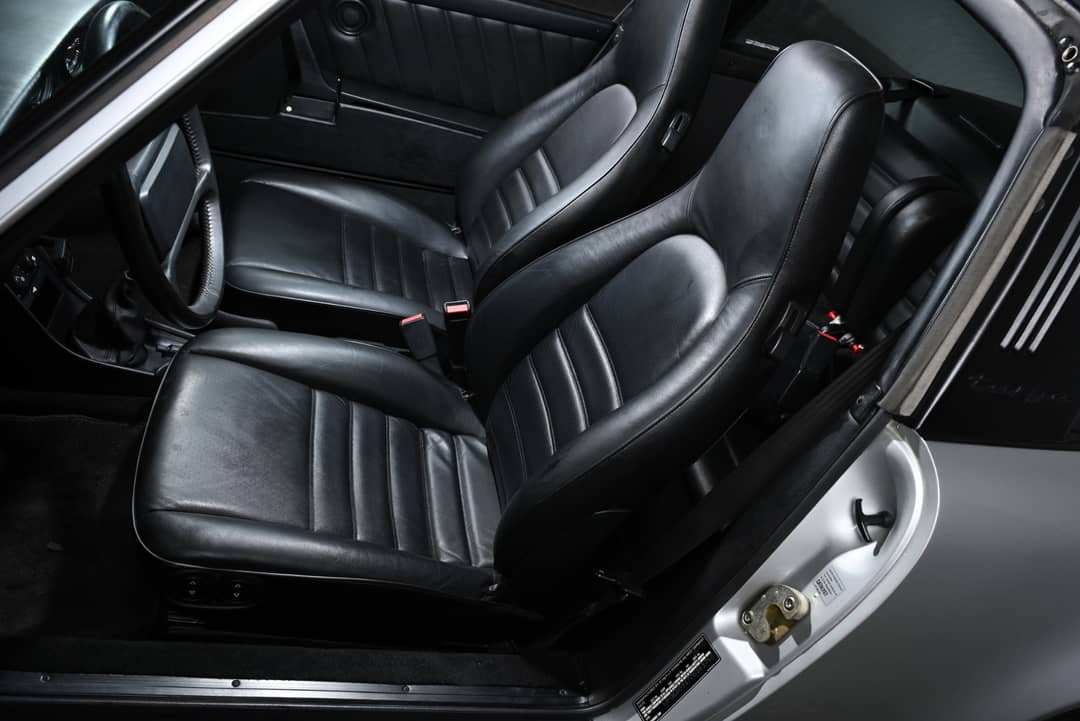 1988 Porsche 911 Carrera Targa — photo 17