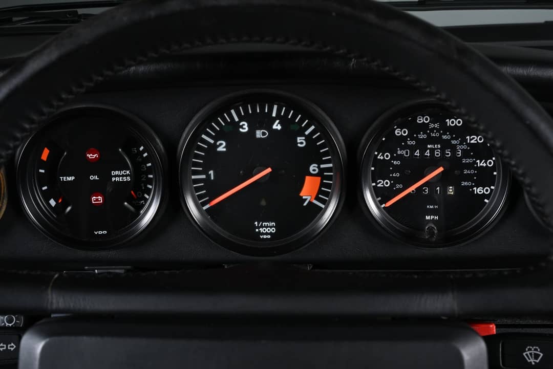 1988 Porsche 911 Carrera Targa — photo 20