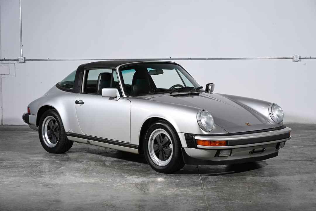 1988 Porsche 911 Carrera Targa — photo 25