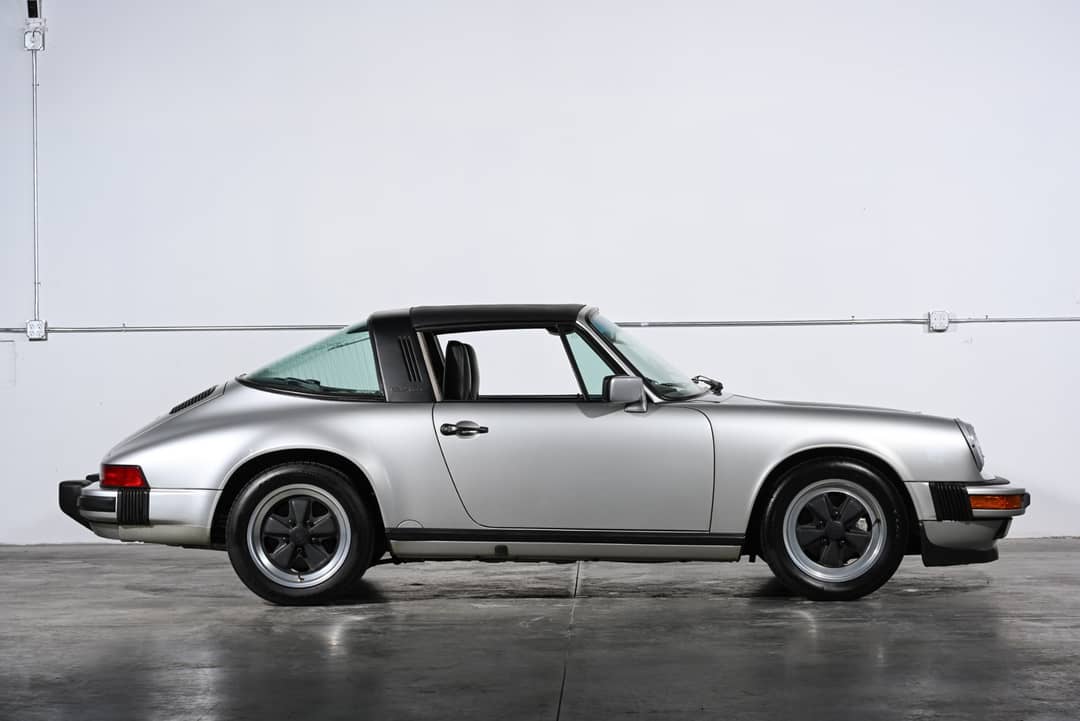 1988 Porsche 911 Carrera Targa — photo 27