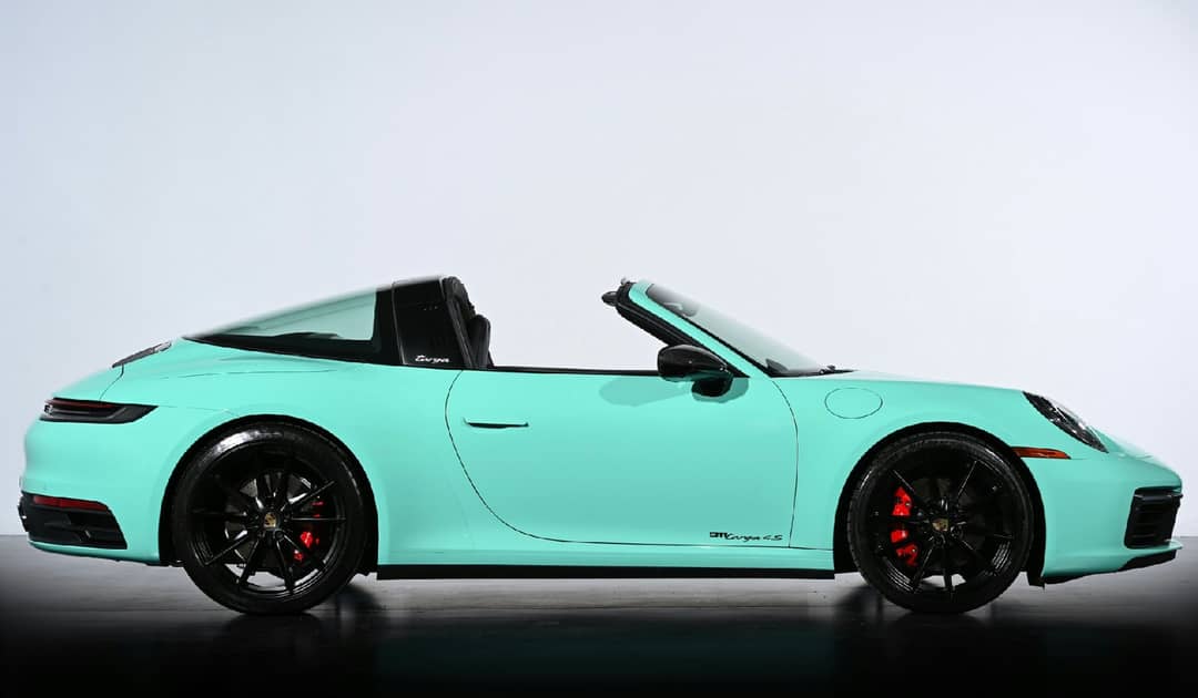 2024 Porsche 911 Targa 4S — photo 2
