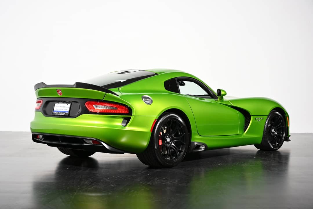 2017 Dodge Viper GTC Snakeskin Edition — photo 3