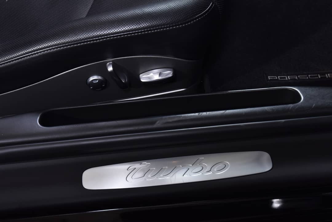 2012 Porsche 911 Turbo — photo 28