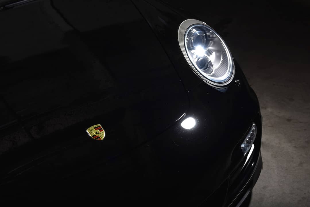 2012 Porsche 911 Turbo — photo 37