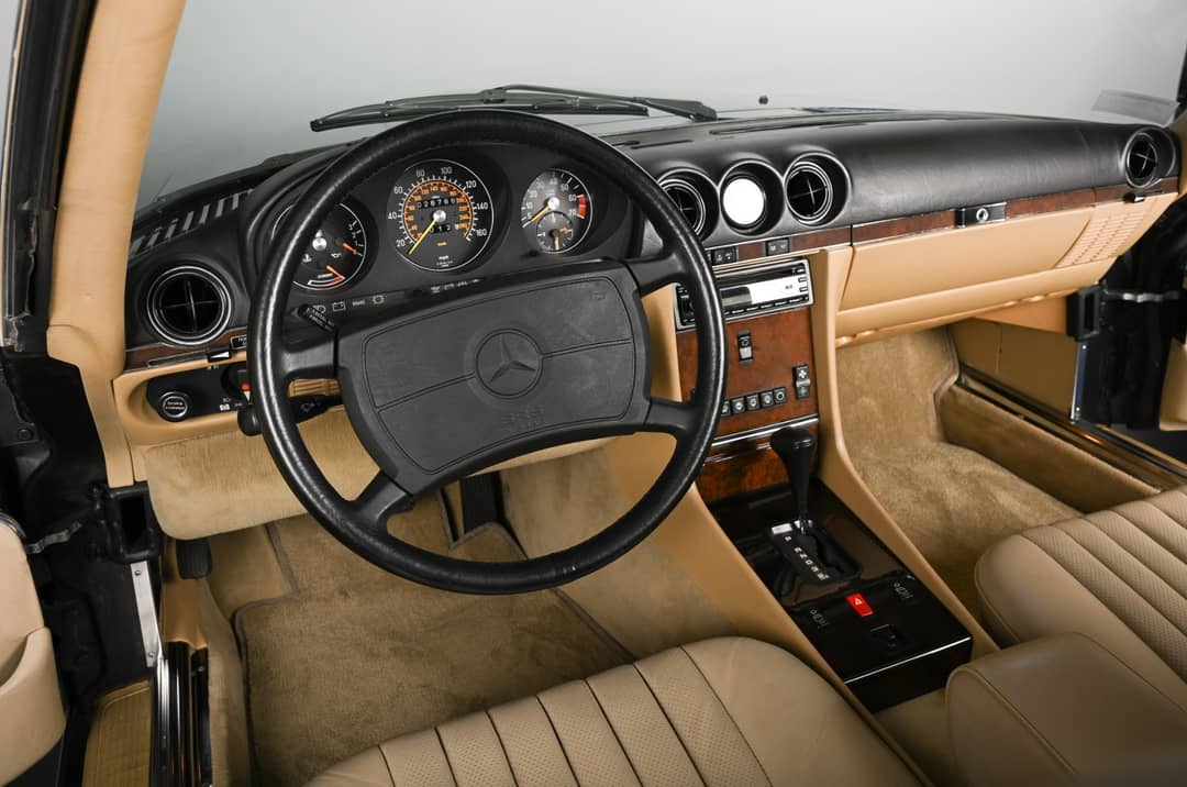 1989 Mercedes-Benz 560-Class 560 SL — photo 4