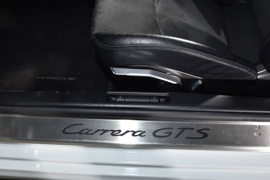 2011 Porsche 911 Carrera GTS — photo 22
