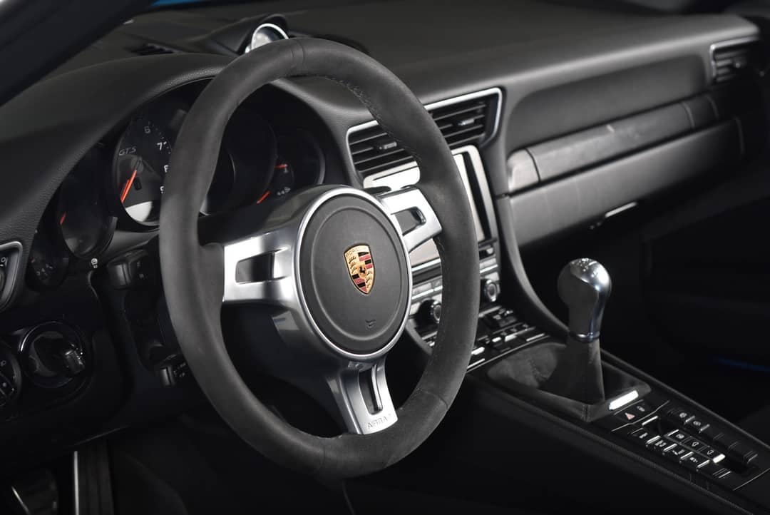 2016 Porsche 911 Carrera GTS — photo 10