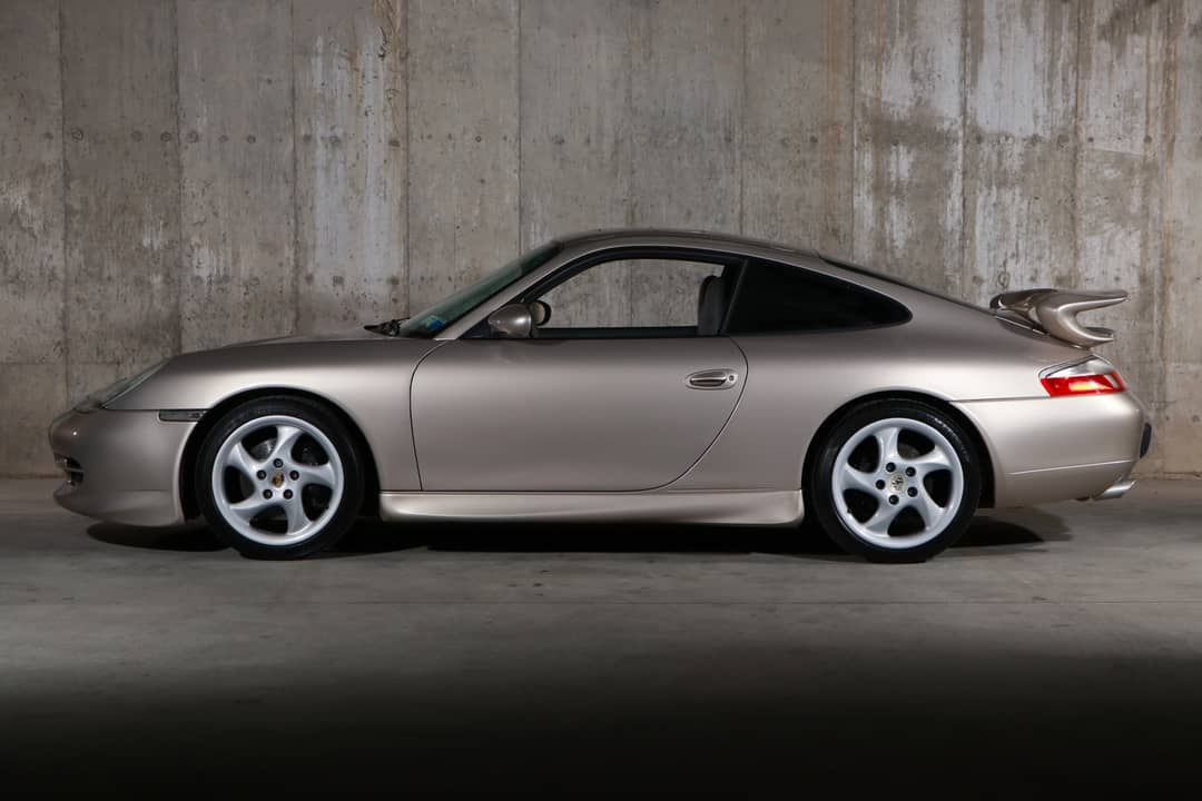 2000 Porsche 911 Carrera — photo 19