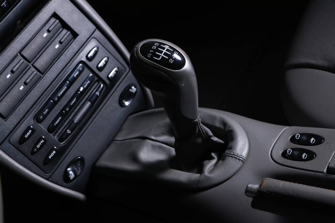 2000 Porsche 911 Carrera — photo 30