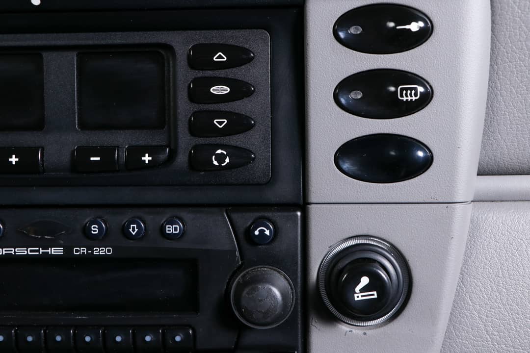 2000 Porsche 911 Carrera — photo 34