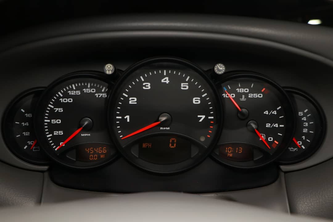 2000 Porsche 911 Carrera — photo 47