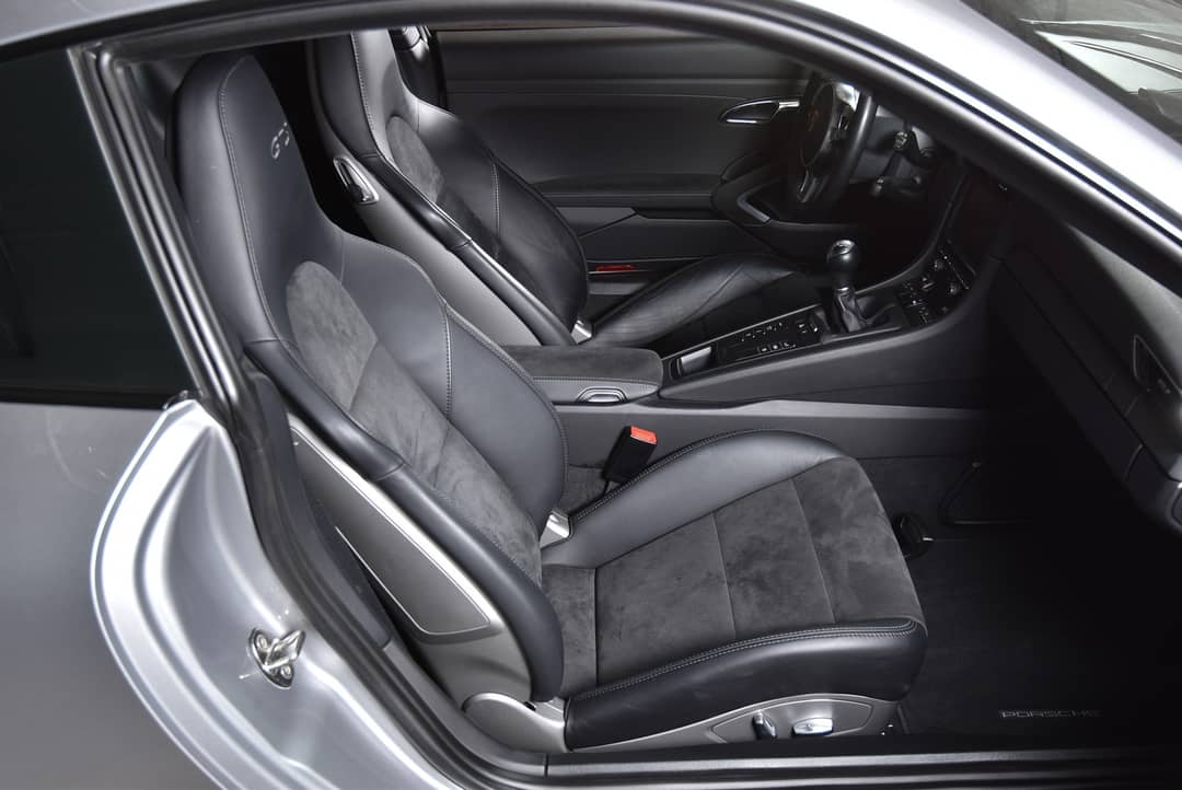 2016 Porsche 911 Carrera GTS — photo 27