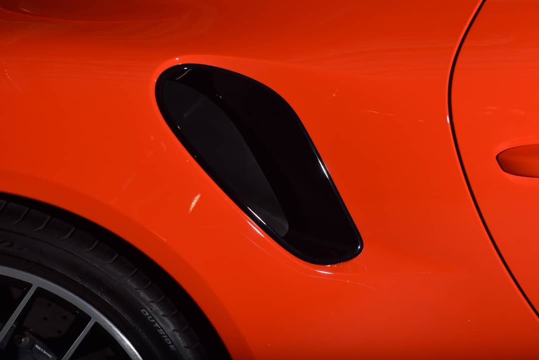 2018 Porsche 911 Turbo S — photo 11