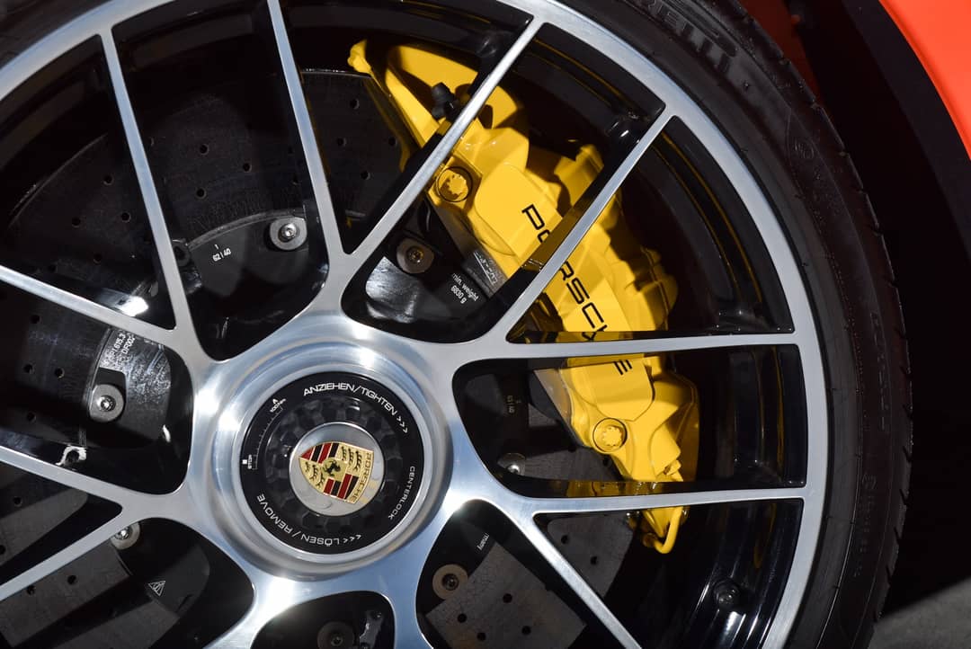 2018 Porsche 911 Turbo S — photo 17