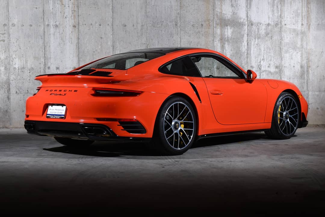 2018 Porsche 911 Turbo S — photo 8