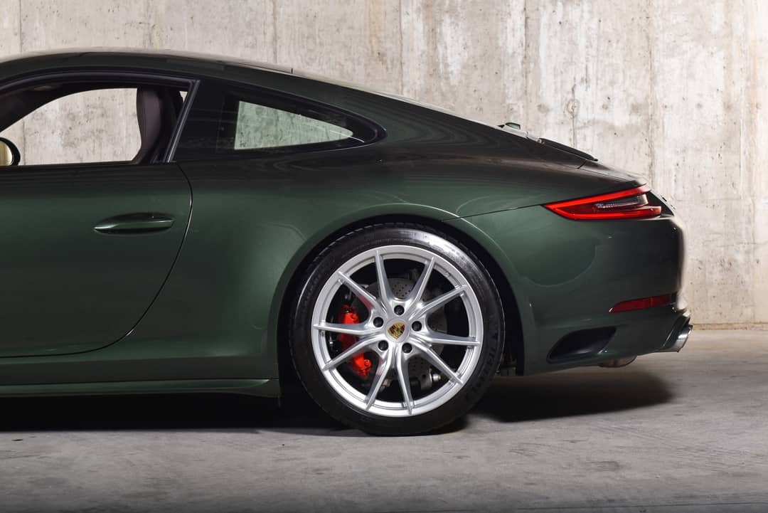 2018 Porsche 911 Carrera 4S — photo 15