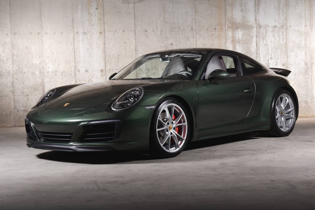 2018 Porsche 911 Carrera 4S — photo 3