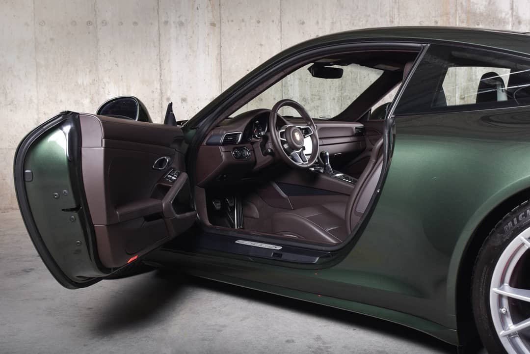 2018 Porsche 911 Carrera 4S — photo 26