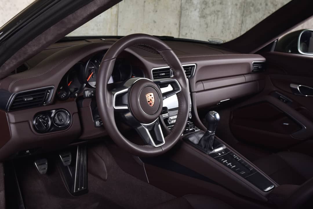 2018 Porsche 911 Carrera 4S — photo 29