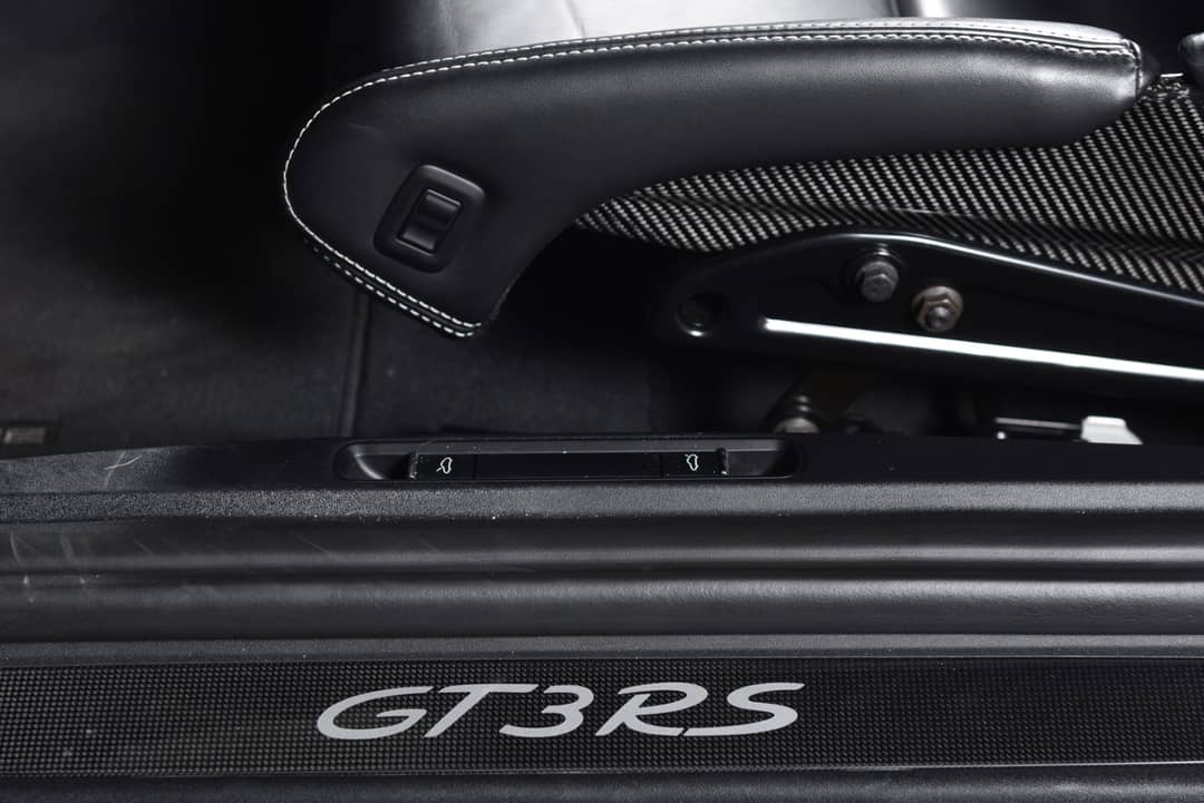 2016 Porsche 911 GT3 RS — photo 39