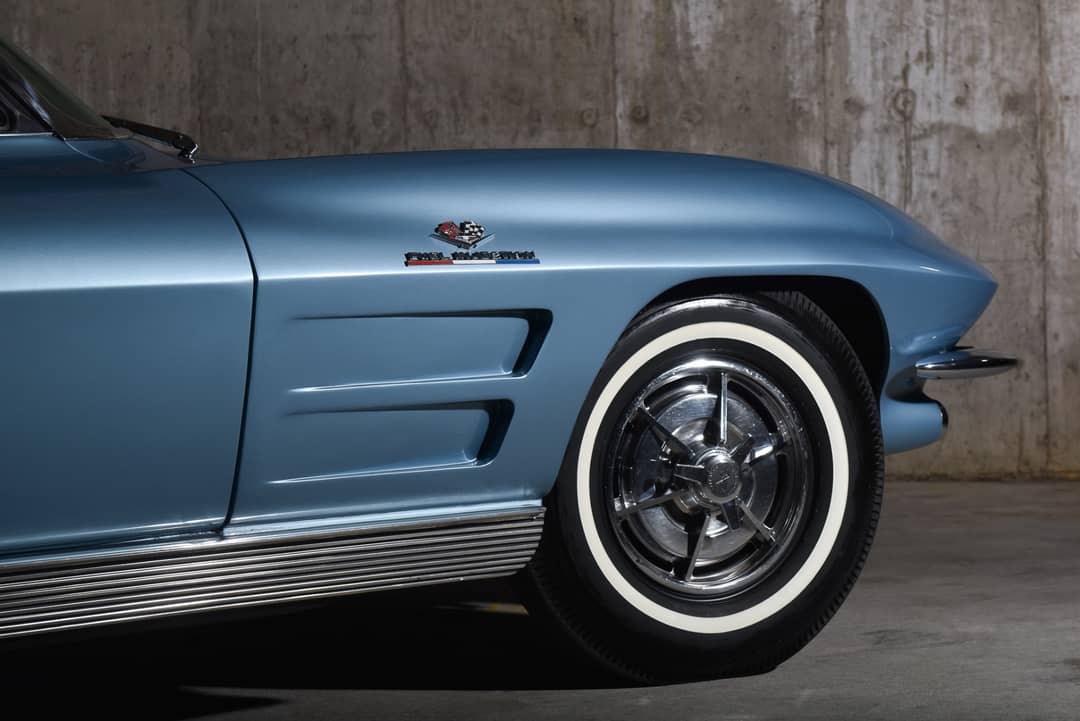 1963 Chevrolet Corvette — photo 13