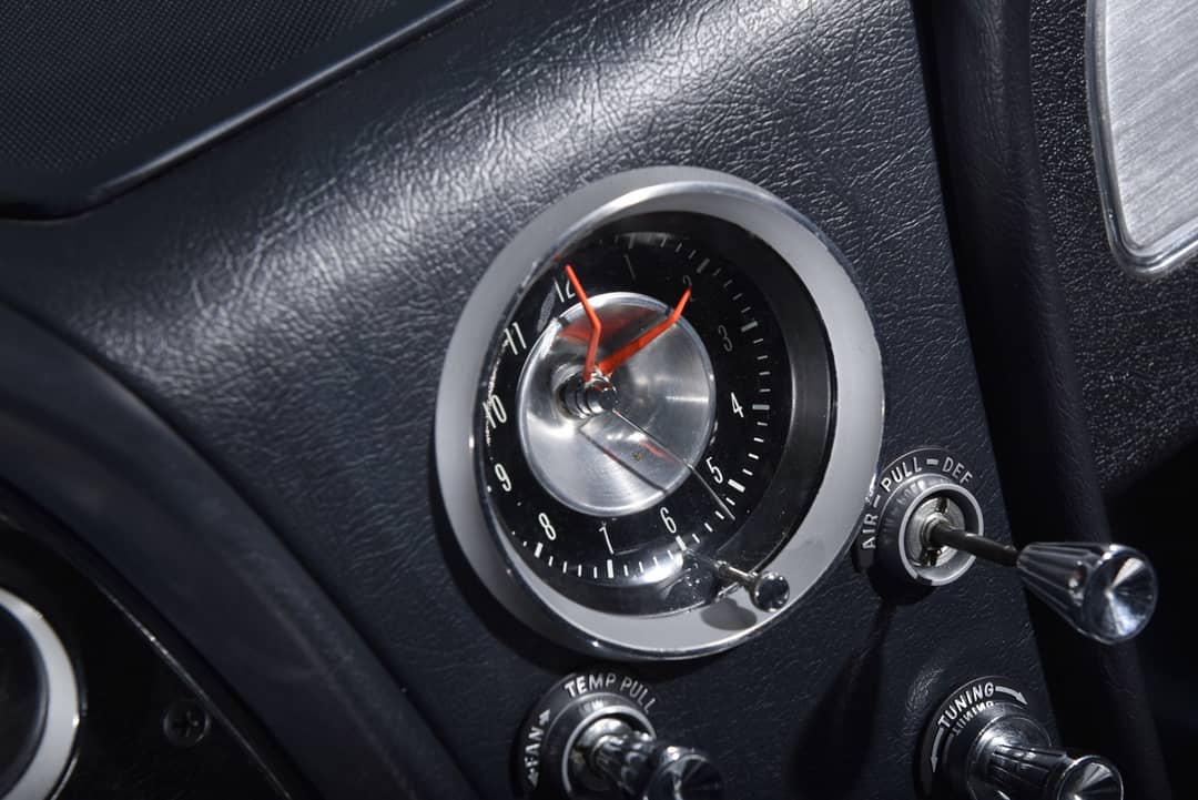 1963 Chevrolet Corvette — photo 43