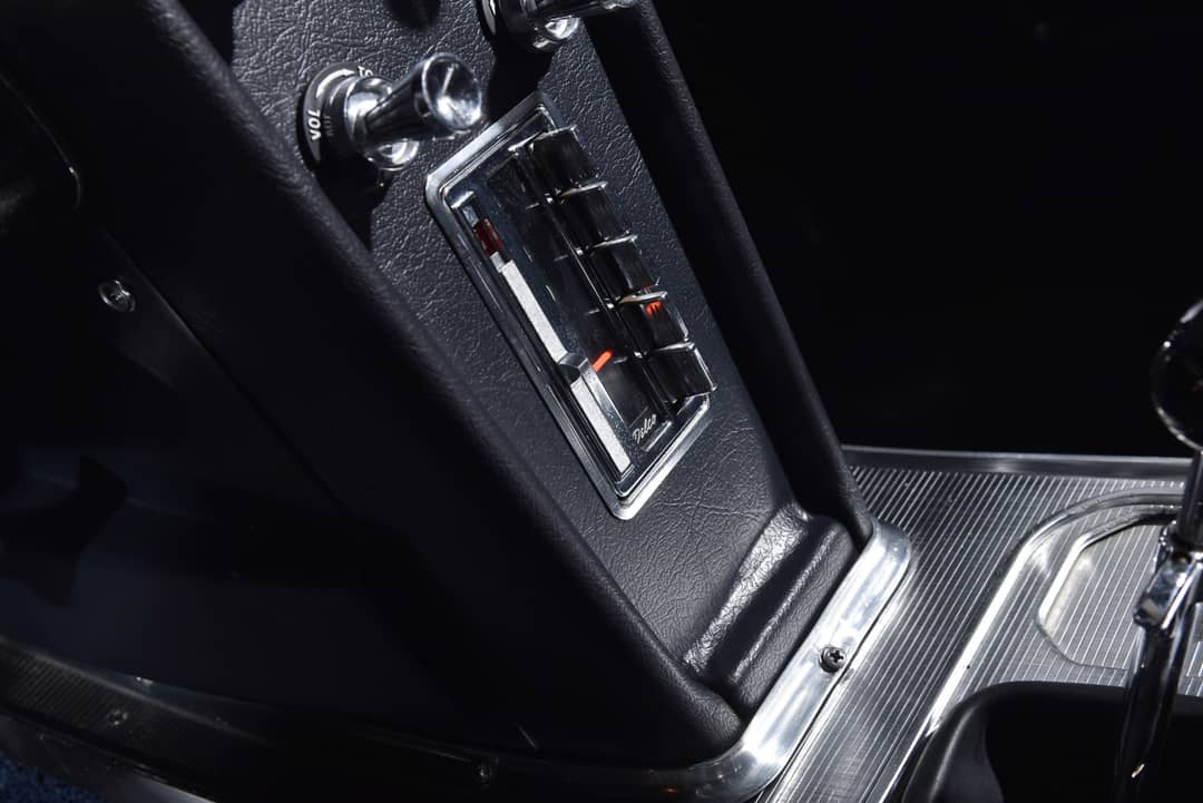 1963 Chevrolet Corvette — photo 47