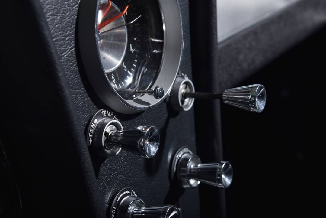 1963 Chevrolet Corvette — photo 48