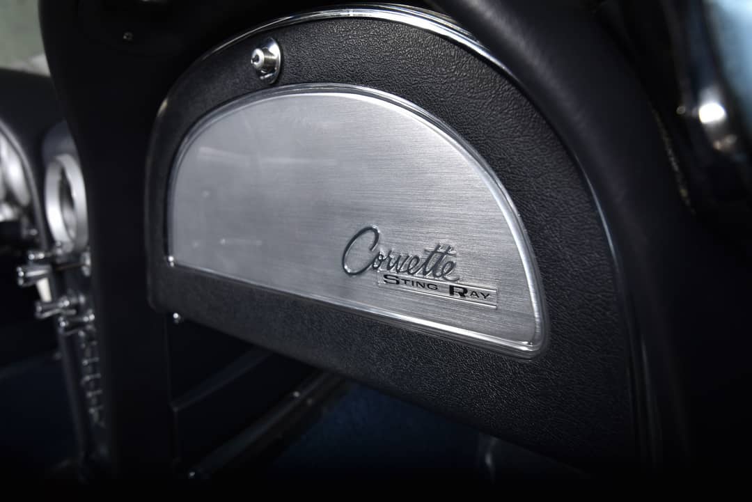 1963 Chevrolet Corvette — photo 65