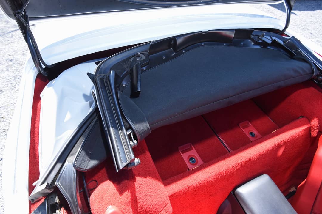 1991 Chevrolet Corvette — photo 20
