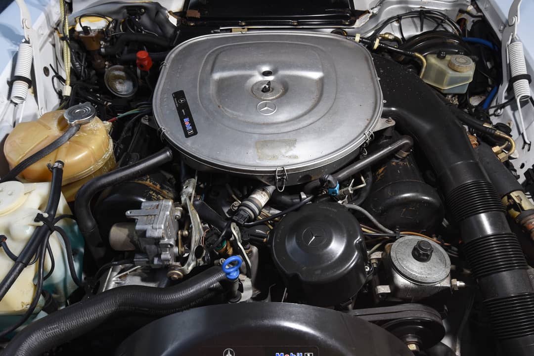 1989 Mercedes-Benz 560-Class 560 SL — photo 14