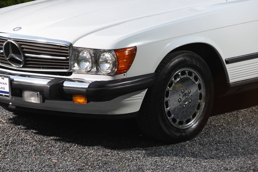 1989 Mercedes-Benz 560-Class 560 SL — photo 30