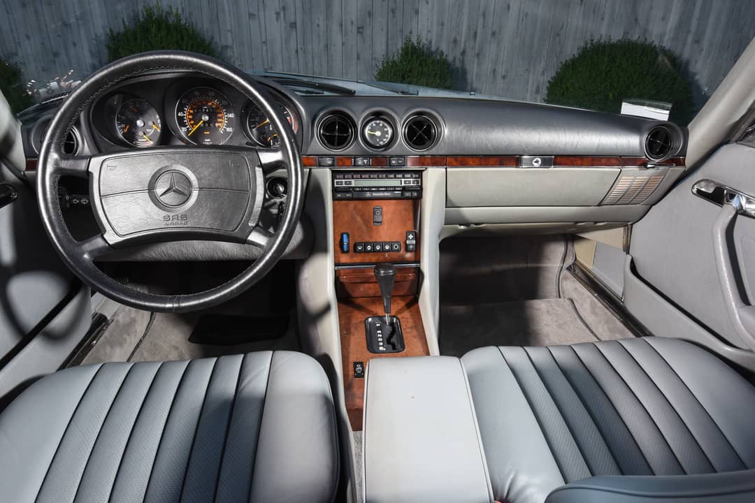 1989 Mercedes-Benz 560-Class 560 SL — photo 44