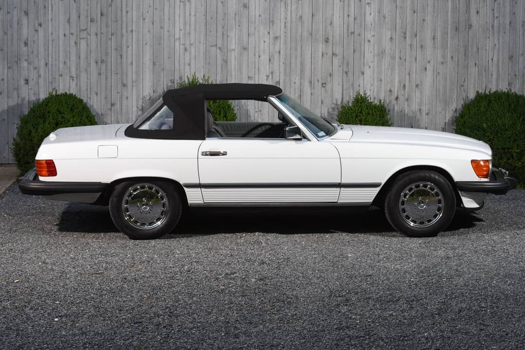 1989 Mercedes-Benz 560-Class 560 SL — photo 50