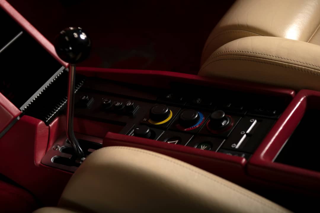 1990 Ferrari Testarossa — photo 31