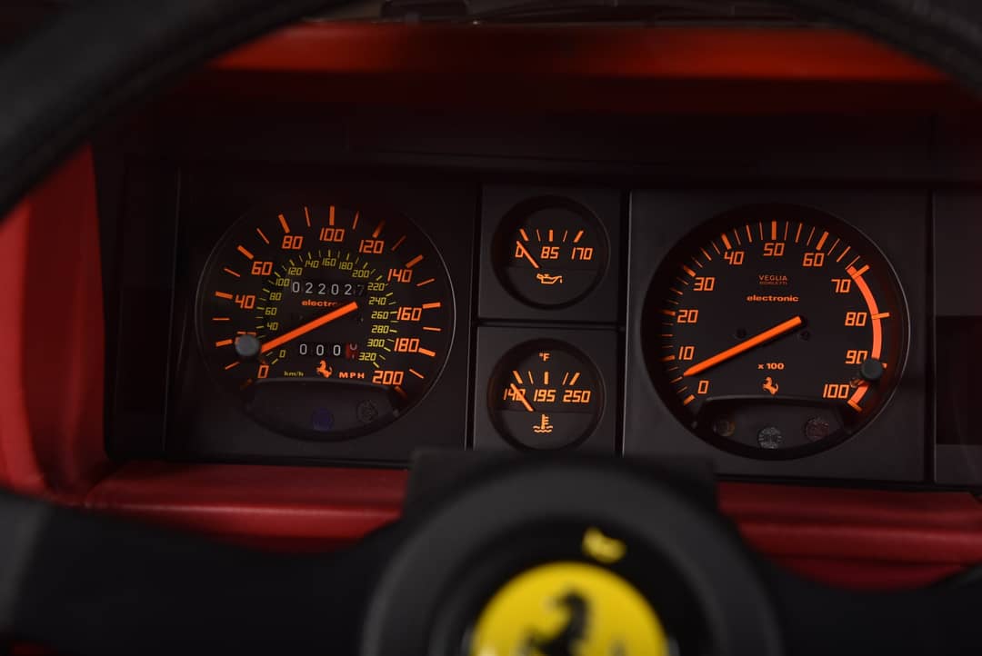 1990 Ferrari Testarossa — photo 33