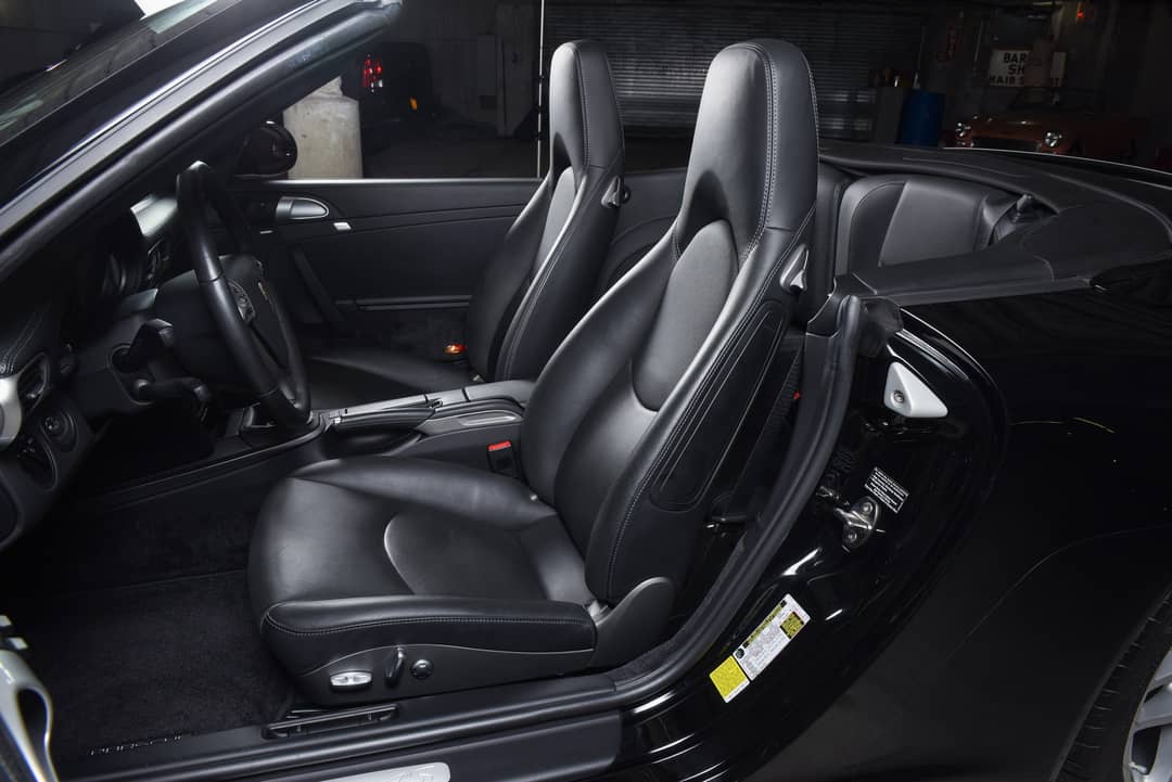 2009 Porsche 911 Carrera 4S — photo 23