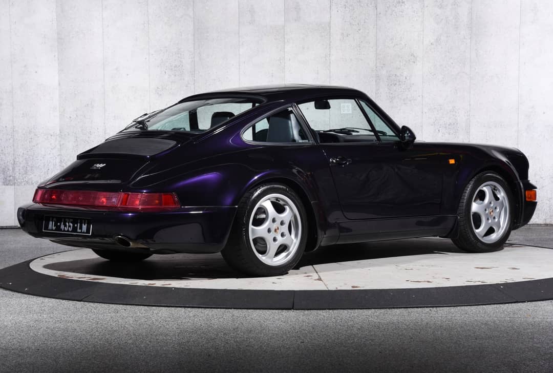 1993 Porsche 911 Carrera 4 30th Anniversary Jubilee Edition — photo 11