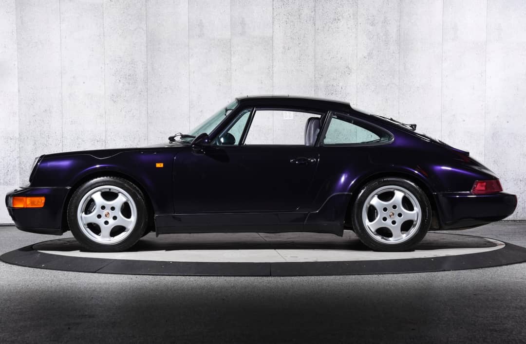 1993 Porsche 911 Carrera 4 30th Anniversary Jubilee Edition — photo 13
