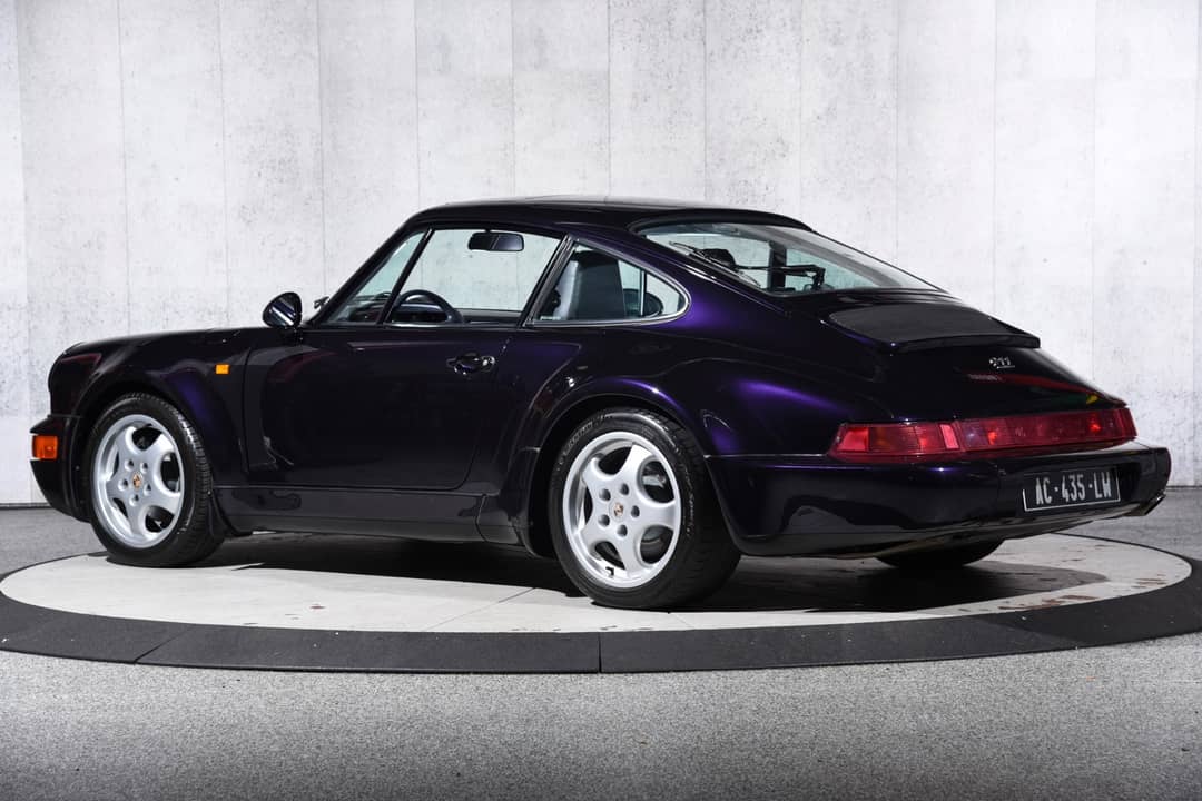 1993 Porsche 911 Carrera 4 30th Anniversary Jubilee Edition — photo 3