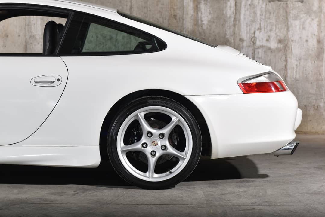 2003 Porsche 911 Carrera — photo 15