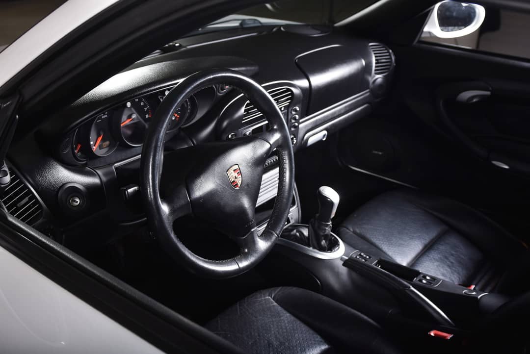 2003 Porsche 911 Carrera — photo 24
