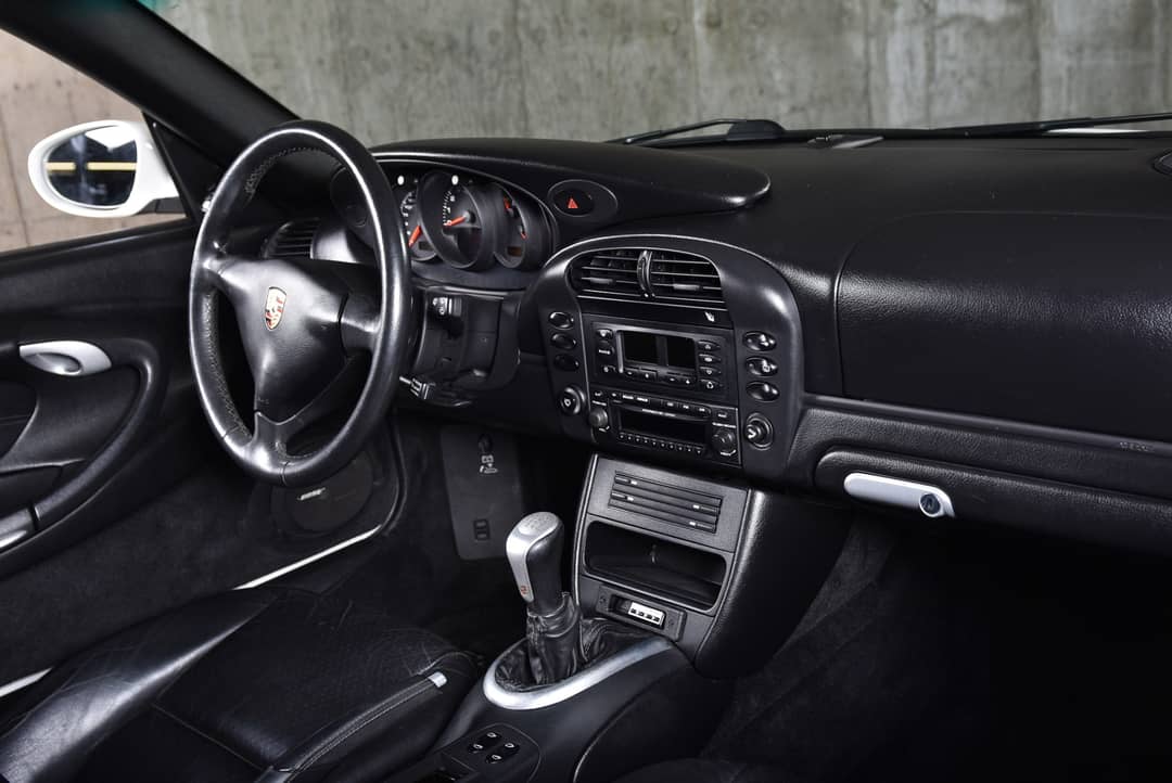 2003 Porsche 911 Carrera — photo 27