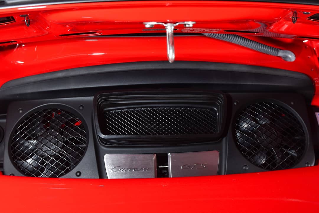 2016 Porsche 911 Carrera GTS — photo 24