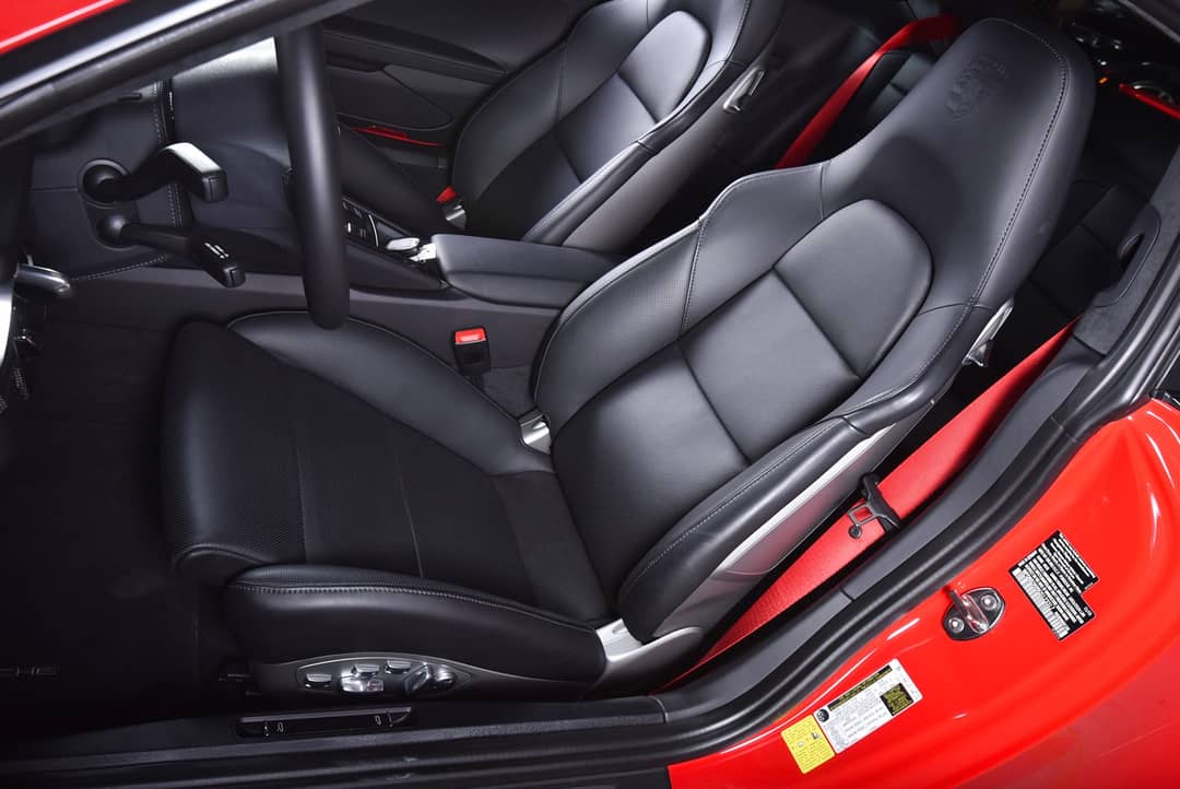 2016 Porsche 911 Carrera GTS — photo 36