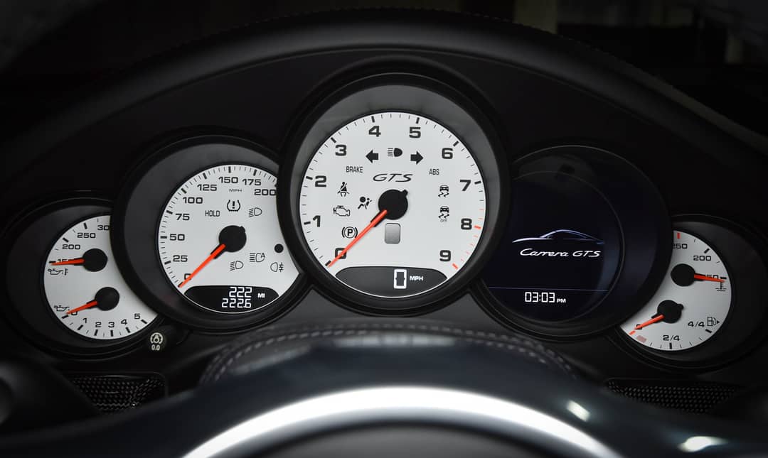2016 Porsche 911 Carrera GTS — photo 44