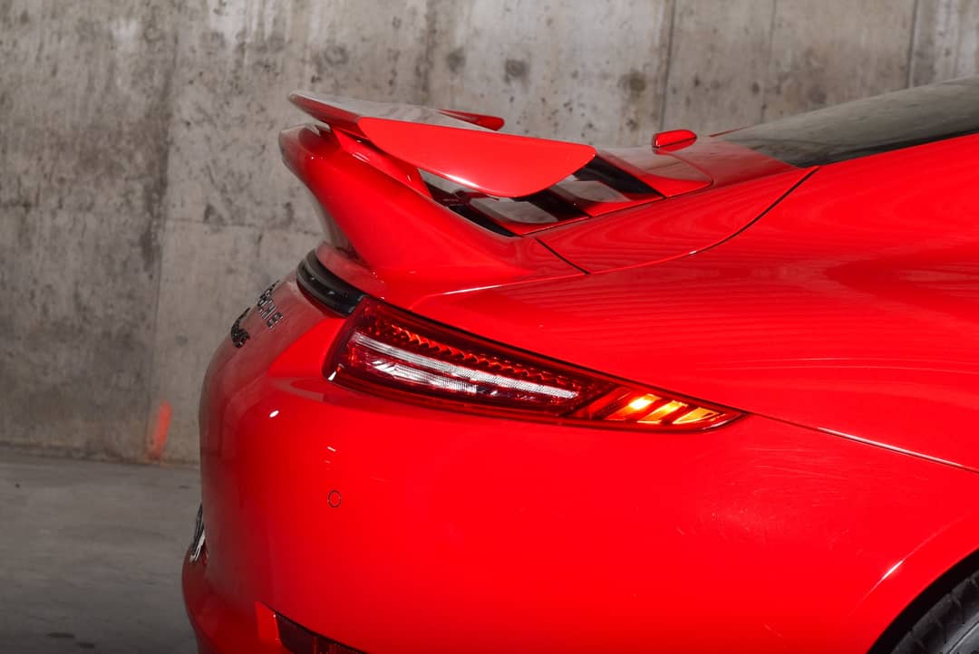 2016 Porsche 911 Carrera GTS — photo 9