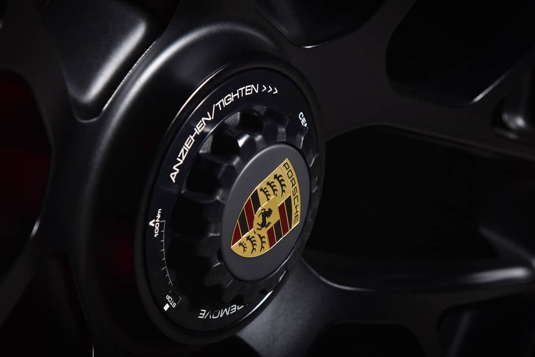2016 Porsche 911 Carrera GTS — photo 10