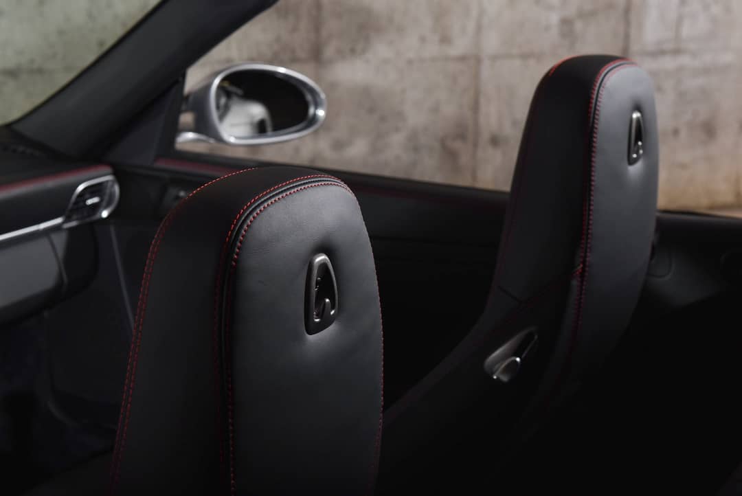 2011 Porsche 911 Turbo — photo 35