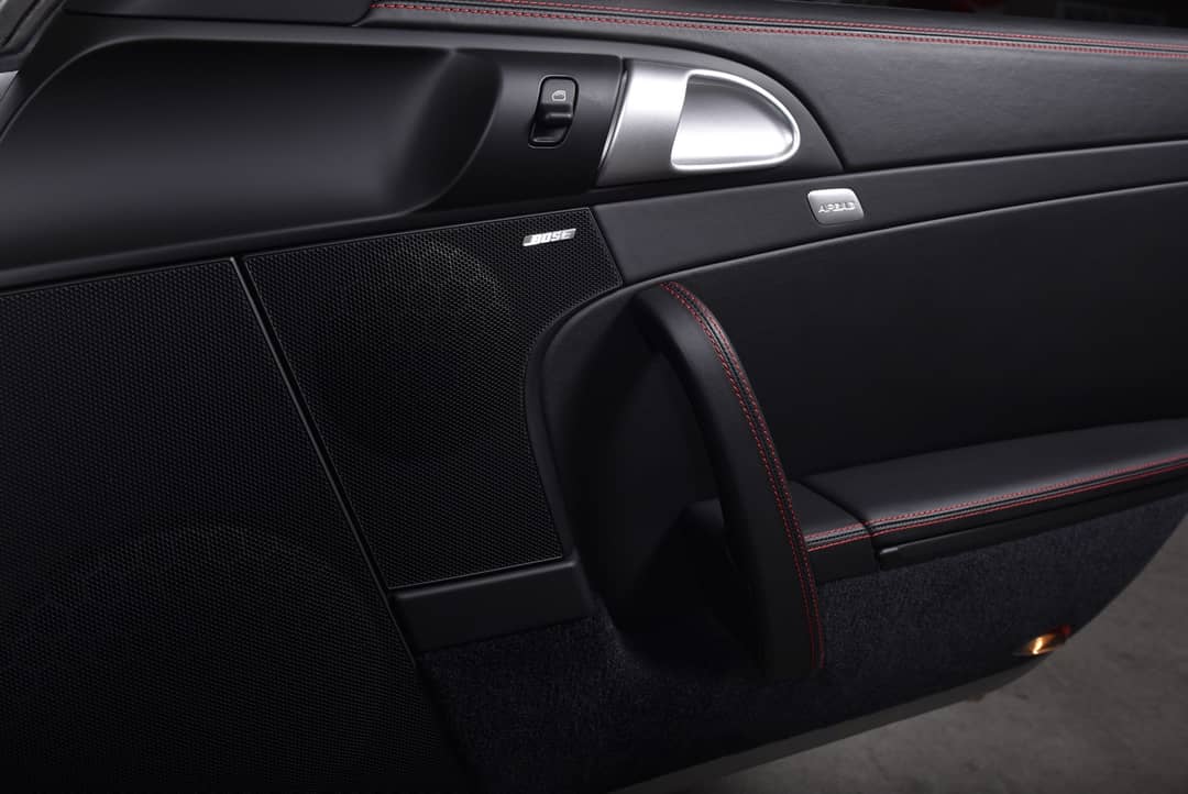 2011 Porsche 911 Turbo — photo 53